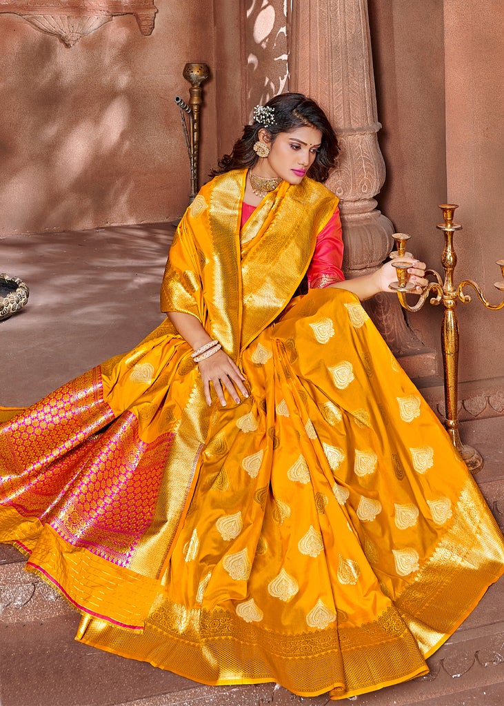 yellow banarasi with bengali bride