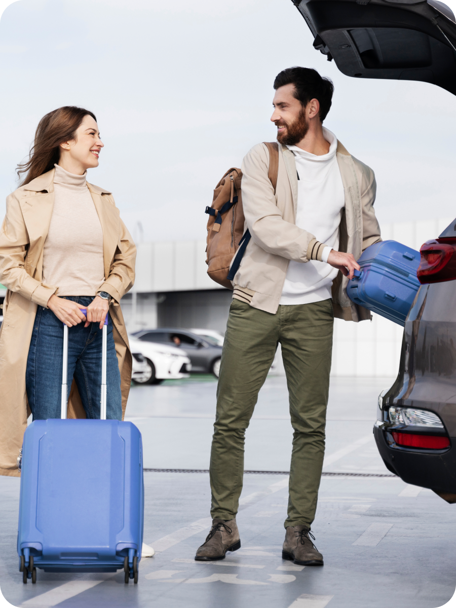 Couple coming back from a trip