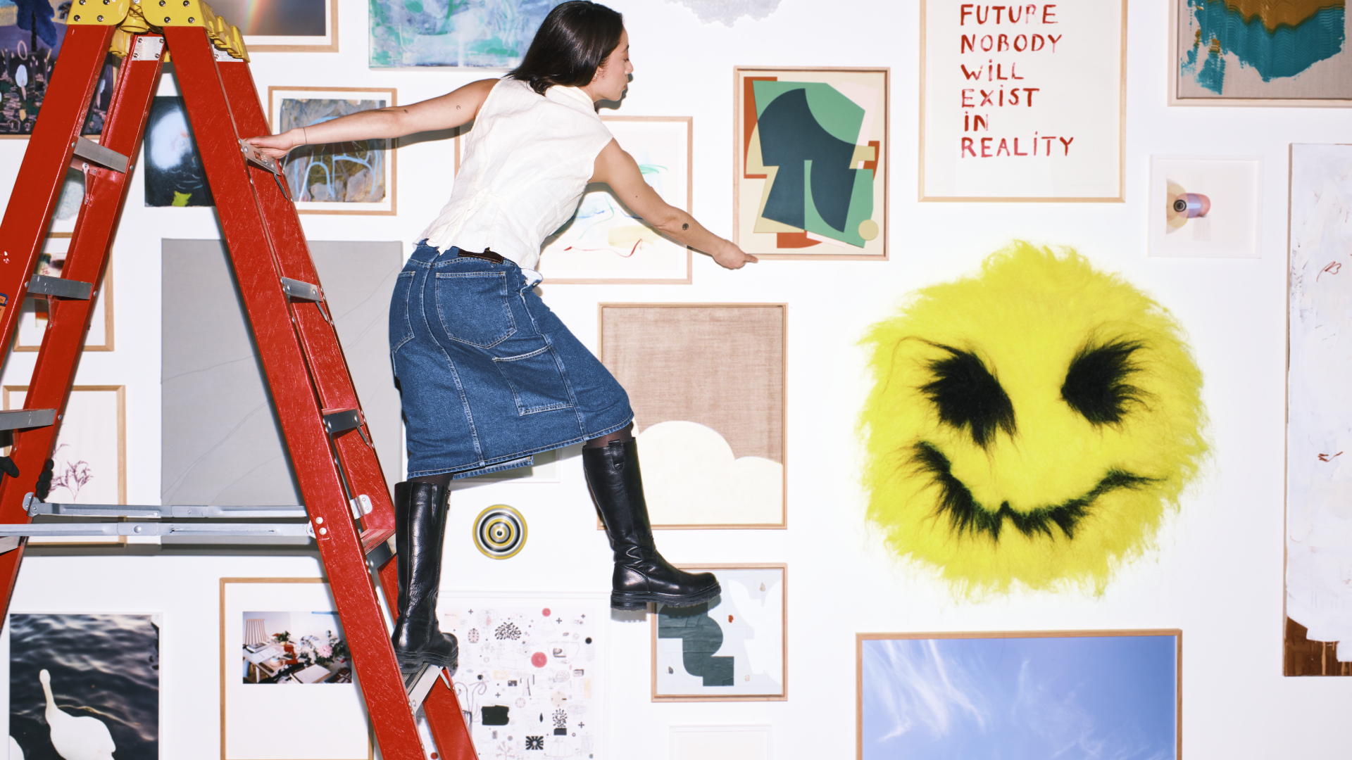 Mynd fyrir markaðsherferð Aur sem framleidd var af Hér og Nú auglýsingastofu