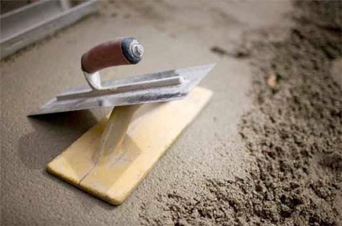Les 5 outils indispensables pour un chantier de maçonnerie réussi