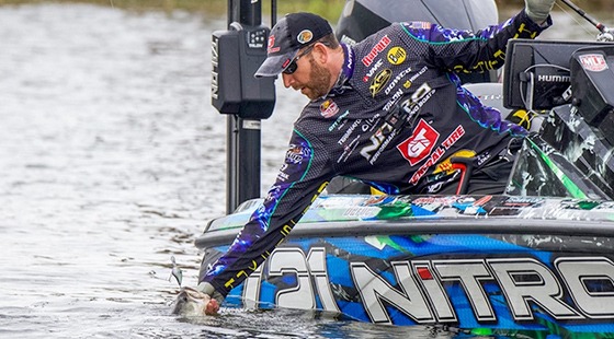 Crankbait Fishing Secrets With Ott DeFoe: Tips for Catching More