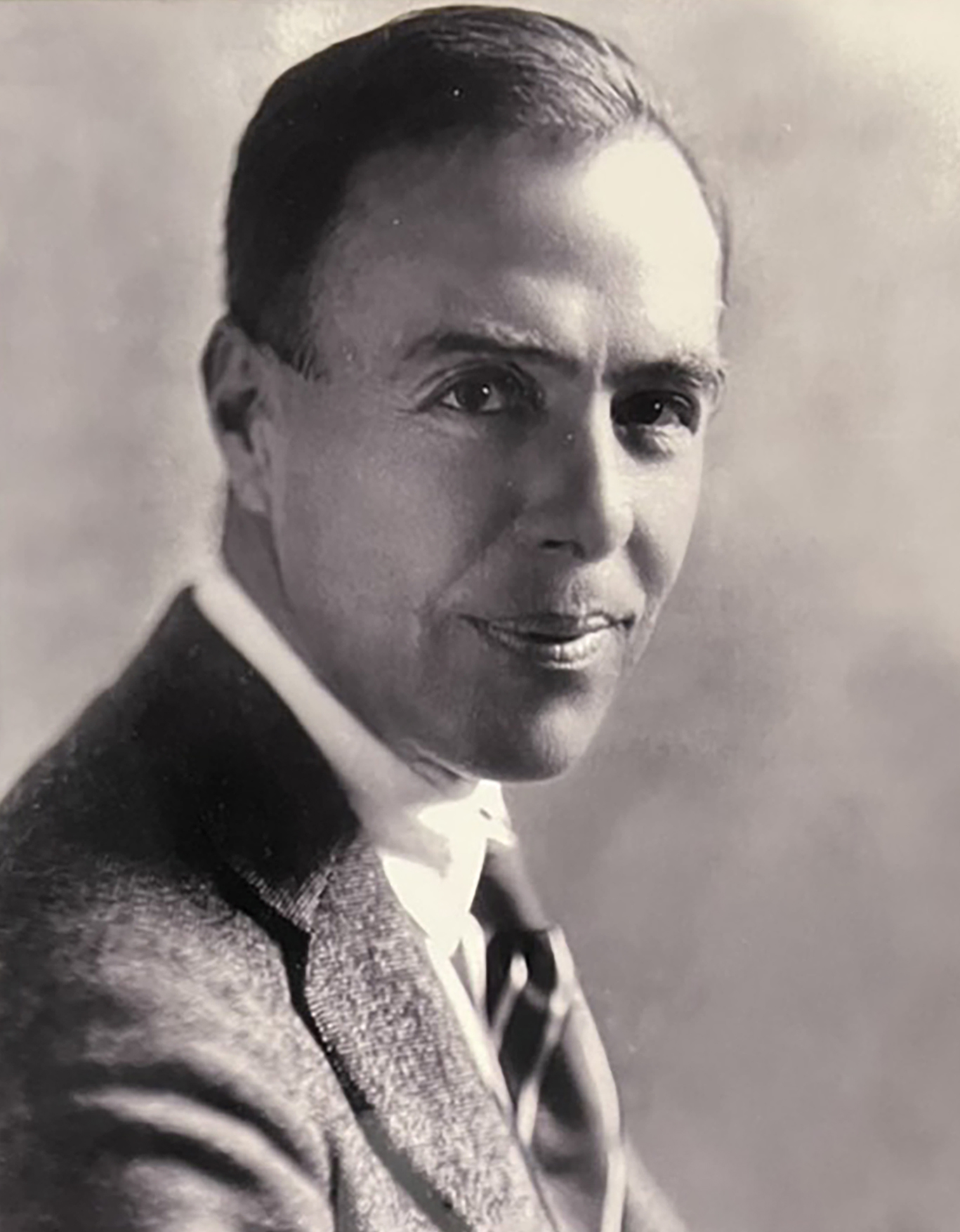 Photo of Victor S.K. Houston Photo of Victor S.K. Houston