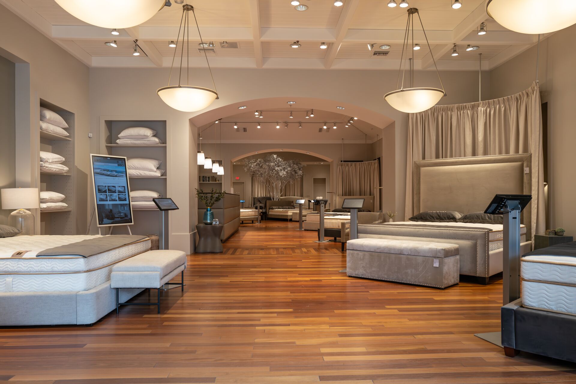 Saatva's luxurious store interior at the Westfield UTC Mall that helps San Diego locals escape everyday with the best-in-class mattress and sleep accessories.