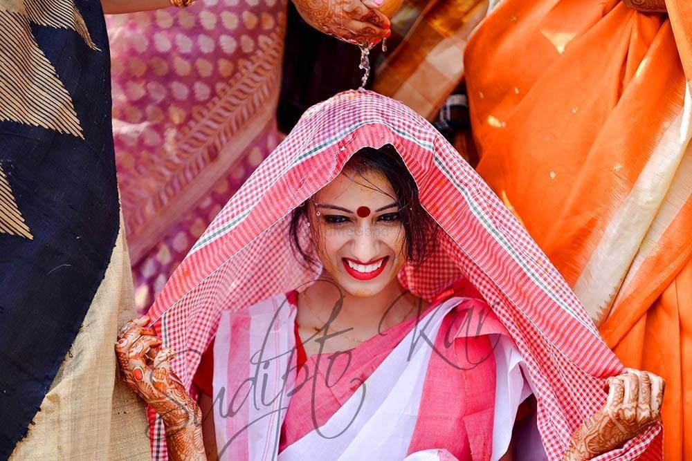 bengali pre wedding photography poses Archives - Focuz Studios™