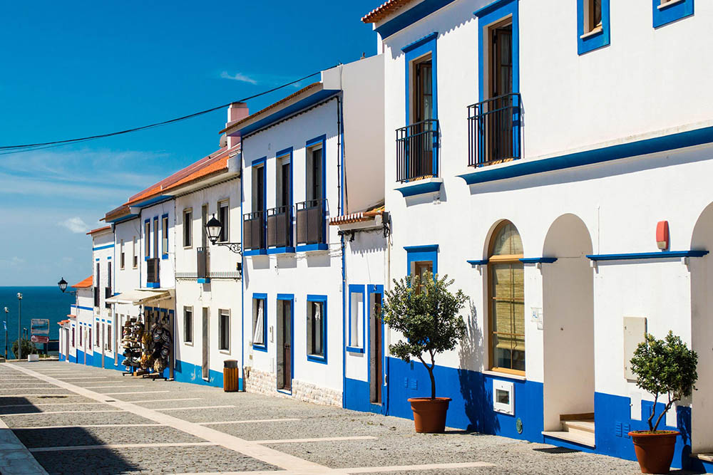 Roteiro Portugal: Tipicas casa alentejanas, Porto Covo.