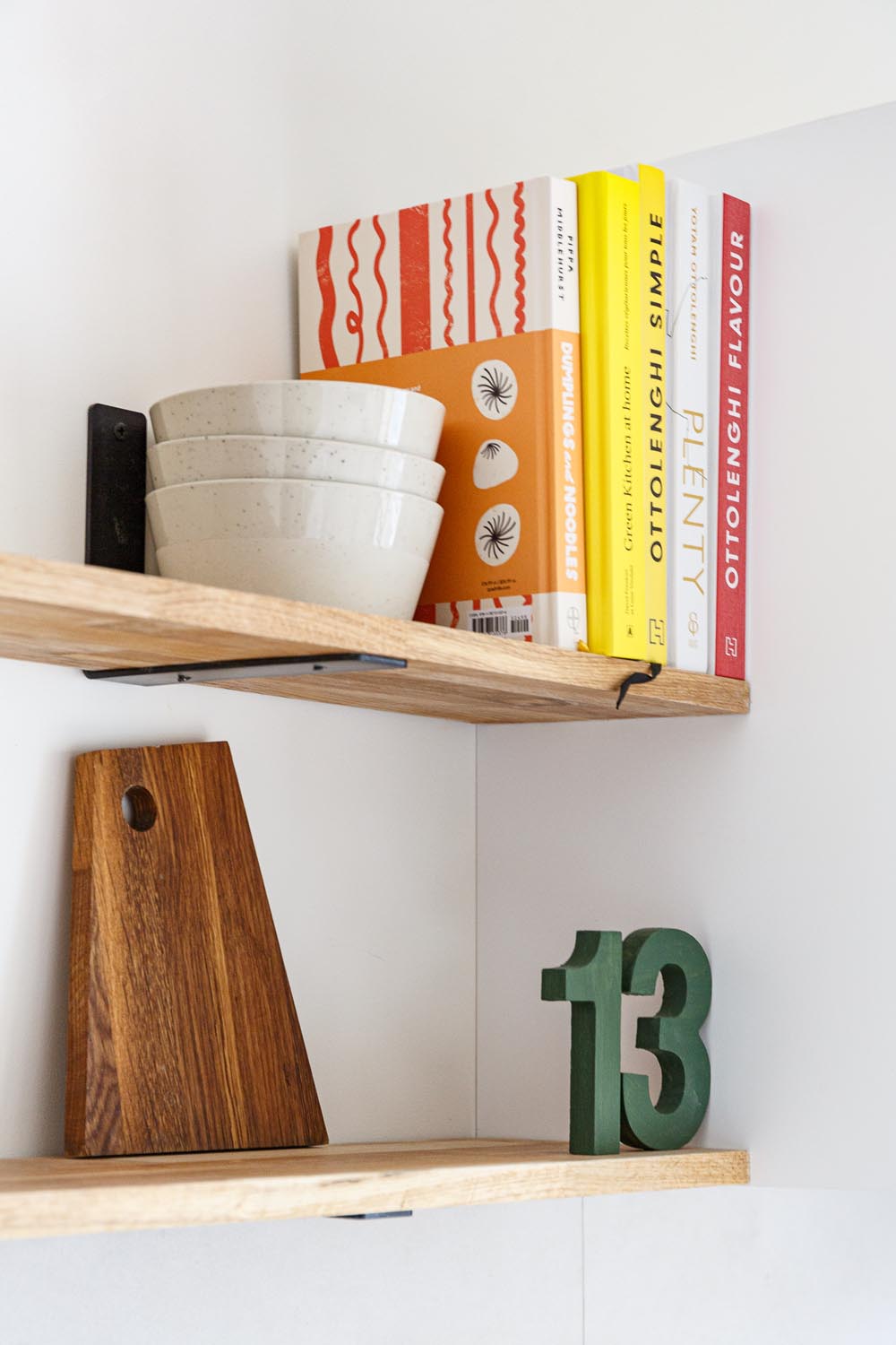étagères bois déco