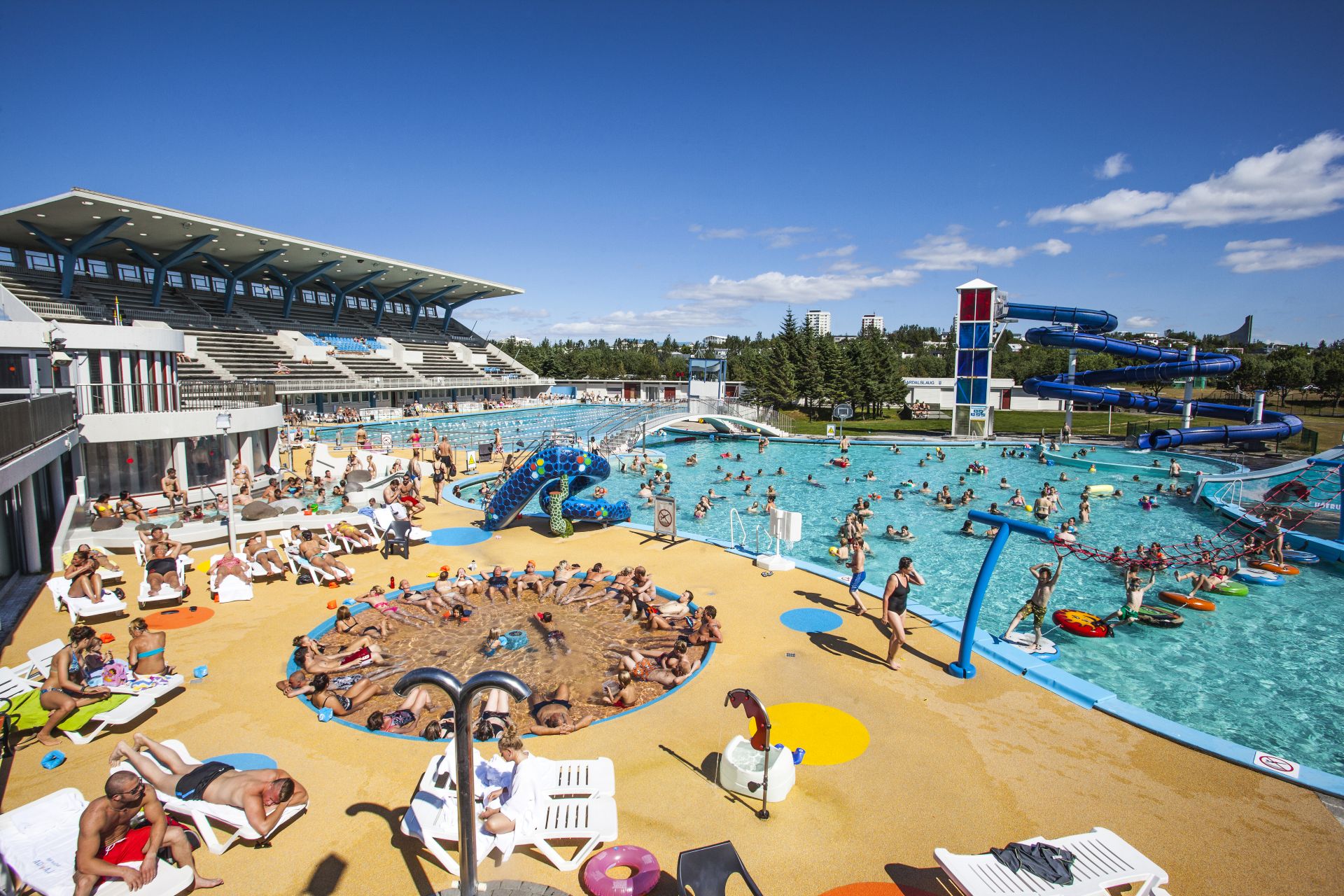 Laugardalslaug geothermal pool in summer