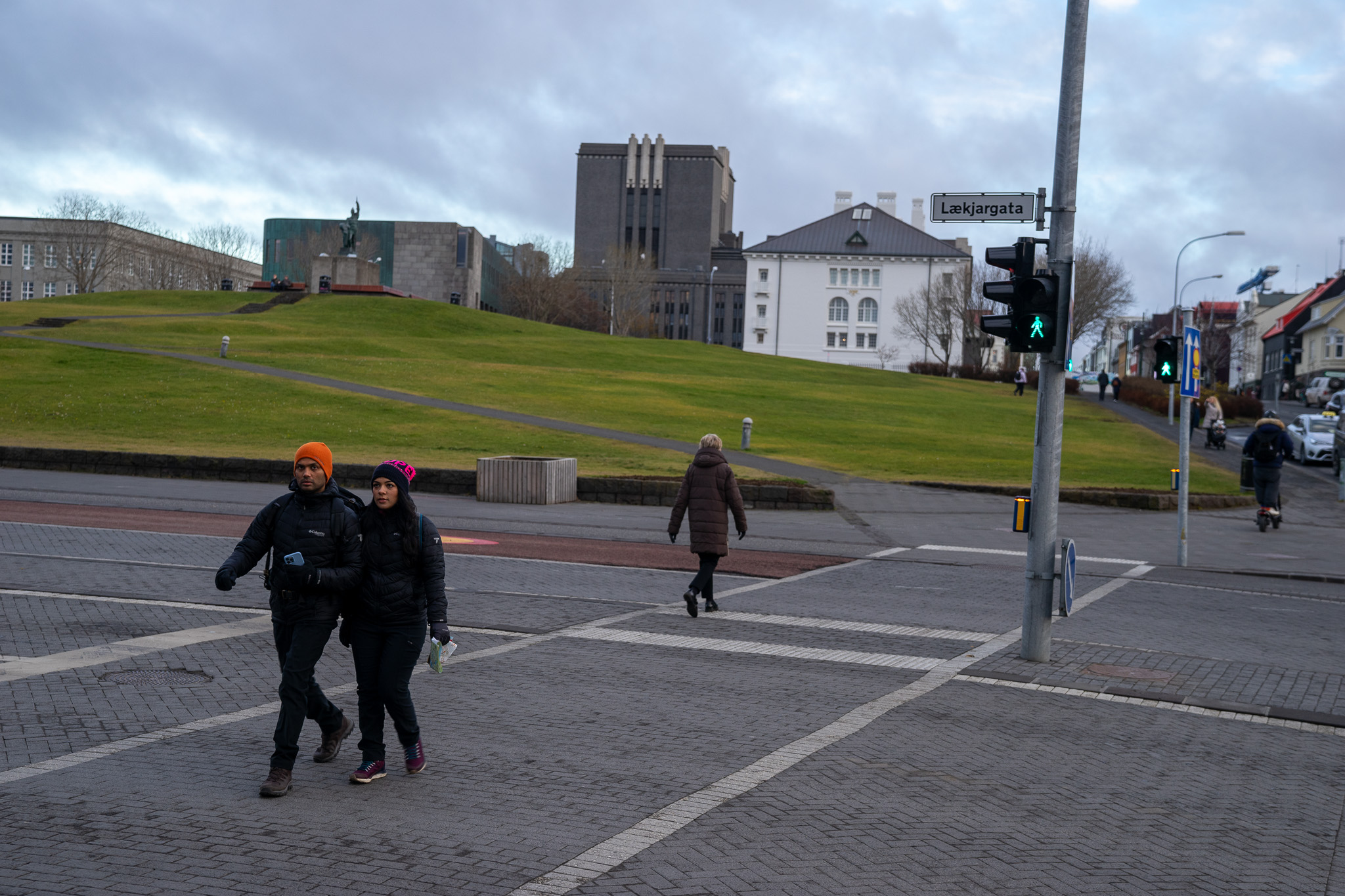 Central Reykjavik, from one end to the other, is about 3km by foot 