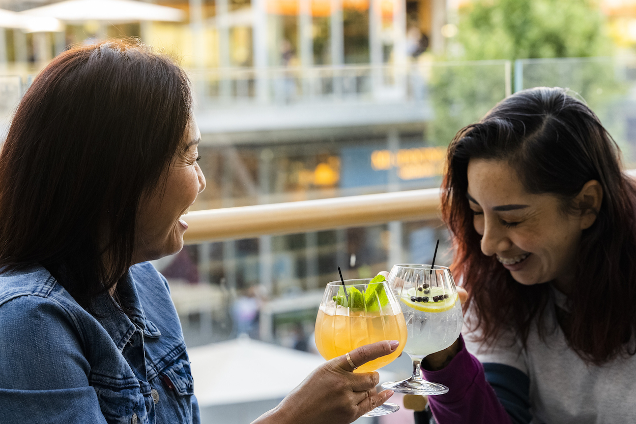 Women drinking in San Ramon